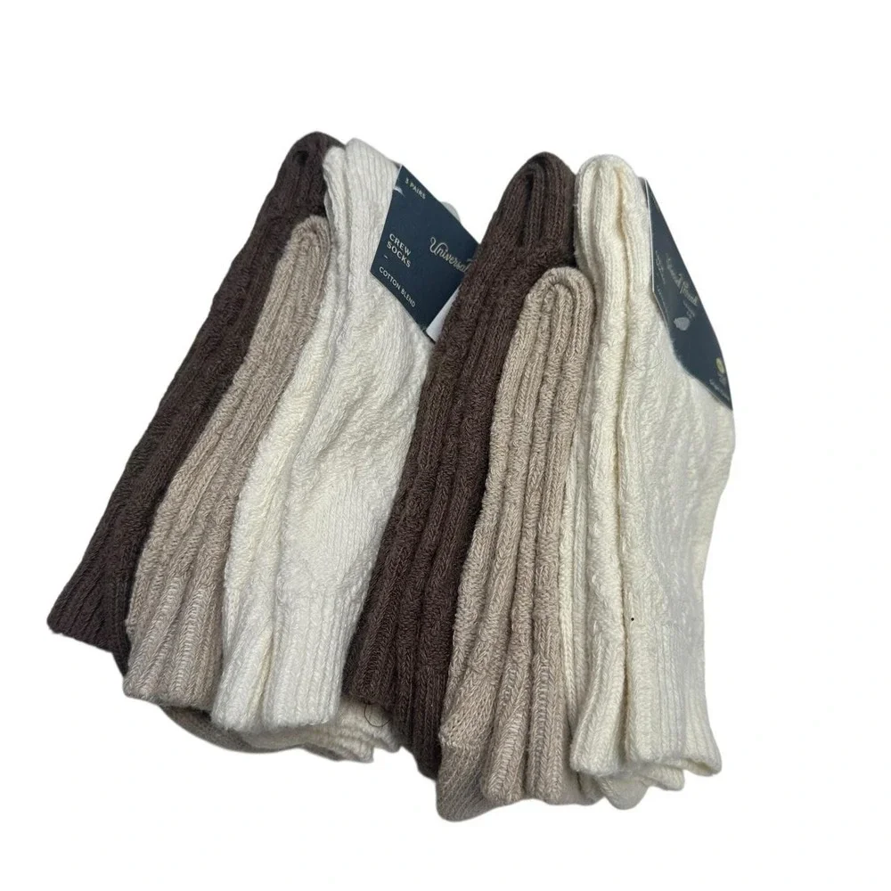 NWT Bundle of two 3 Pack Crew Socks 6 Pairs of socks!